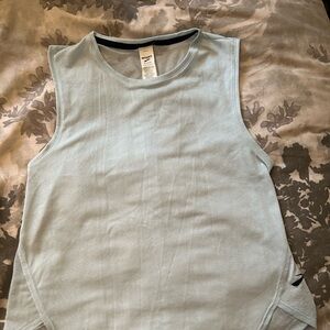 Sleeveless running top